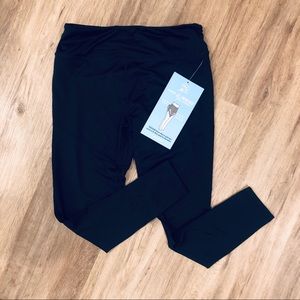 🆕 Slimming Leggings by Fitleisure Studio Medium